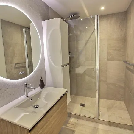 Charmant En Hyper Centre De Avec 2 Et Wi-fi - Fr-1-722-4 Appartement